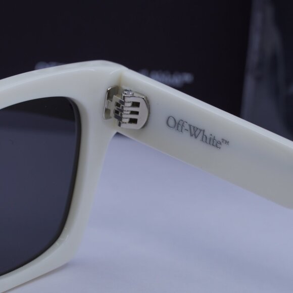 Off-White OERI13X VALDEZ 0107 Square Sunglasses – White/Dark Grey - Picture 8 of 10